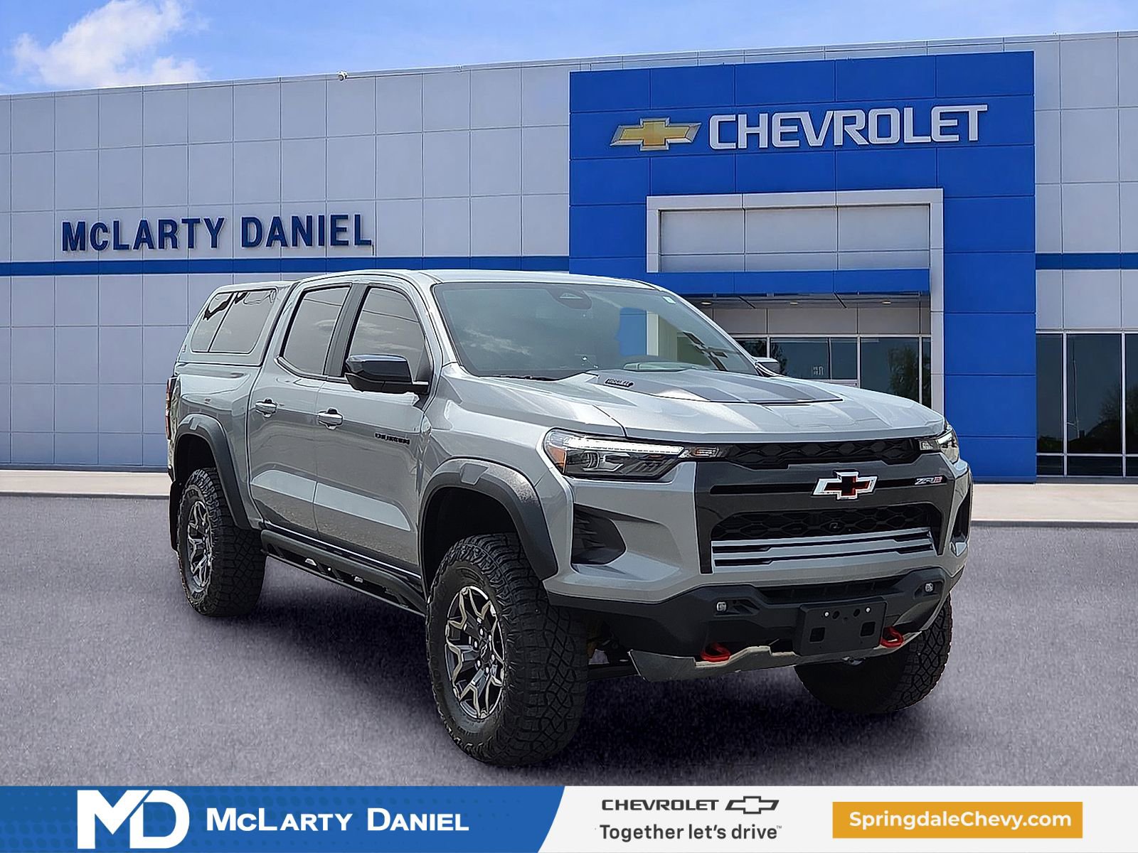 Used 2025 Chevrolet Colorado ZR2 w/ Technology Package