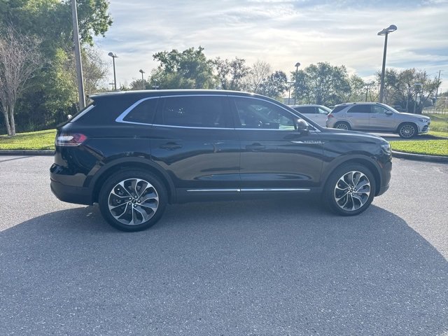 Used 2023 Lincoln Nautilus Reserve w/ Equipment Group 201A image 7