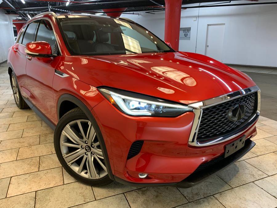 Used 2021 INFINITI QX50 Sensory AWD/4WD image 2