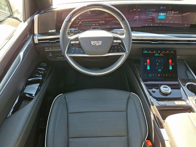Certified 2025 Cadillac Escalade Premium Luxury image 10