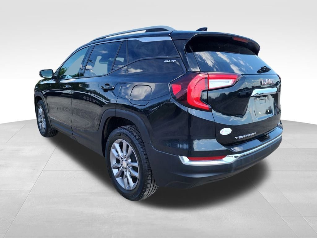 Certified 2024 GMC Terrain SLT image 6