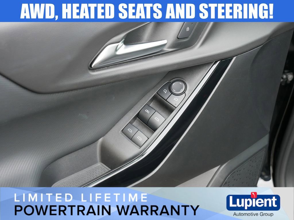 Used 2025 Chevrolet Equinox LT AWD/4WD image 14