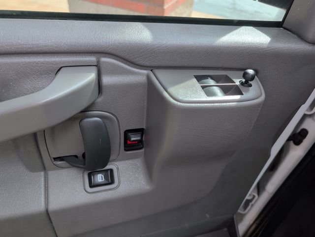 Used 2024 Chevrolet Express 2500 w/ Driver Convenience Package image 11