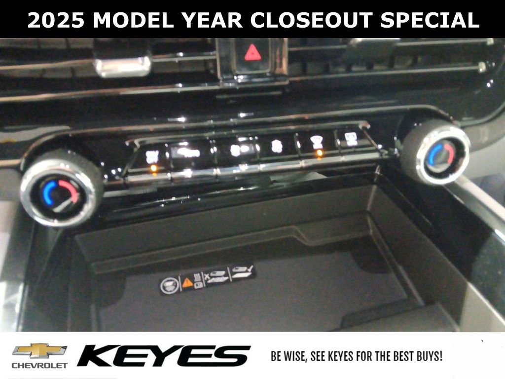 New 2025 Chevrolet Suburban Premier image 25