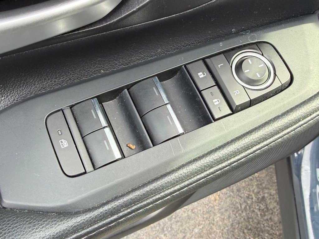 Certified 2025 Toyota Grand Highlander AWD image 16