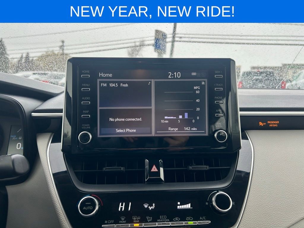 Used 2020 Toyota Corolla LE image 26