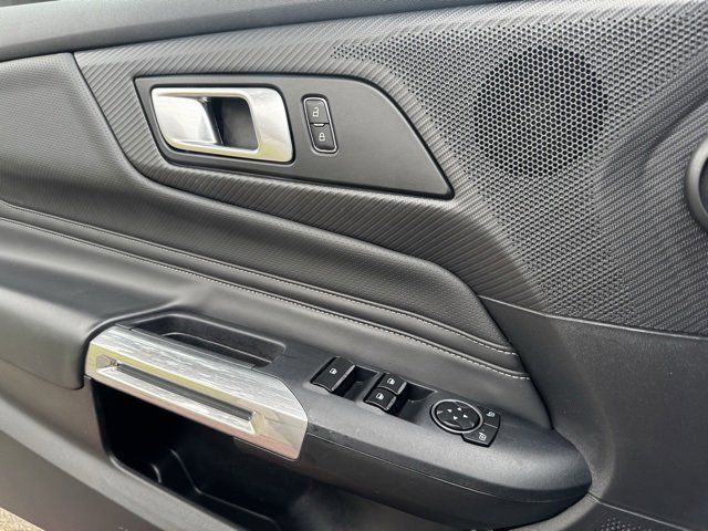 Used 2024 Ford Mustang Premium image 23
