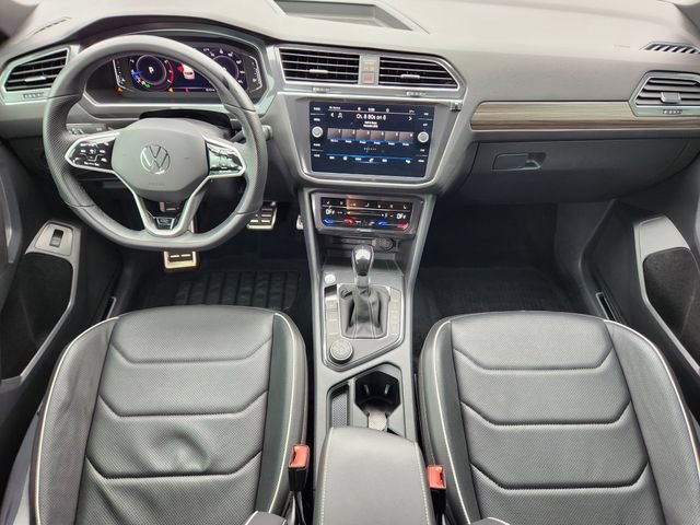 Used 2022 Volkswagen Tiguan SEL R-Line AWD/4WD image 12