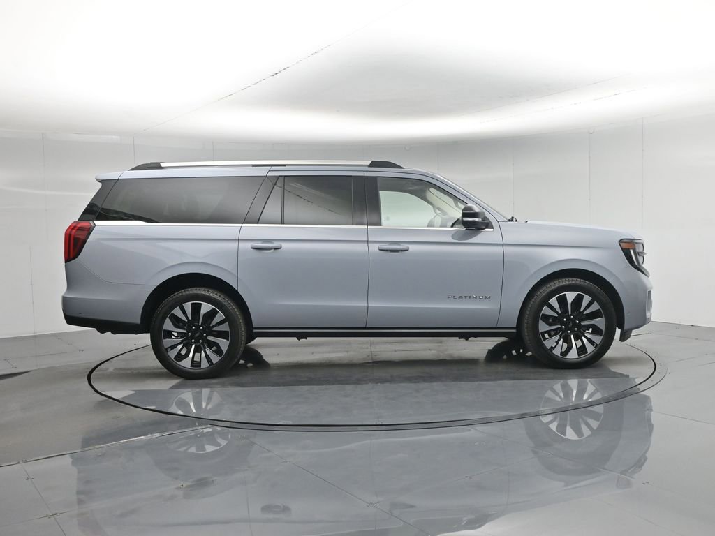 Used 2025 Ford Expedition Max Platinum w/ Driver's Package image 41