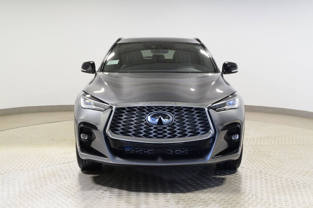 Certified 2025 INFINITI QX55 Luxe w/ Cargo Package image 8