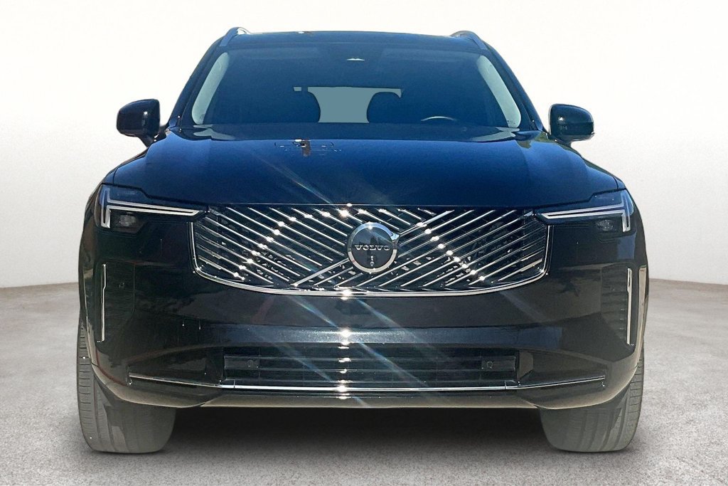 Used 2026 Volvo XC90 B6 Plus AWD/4WD image 4