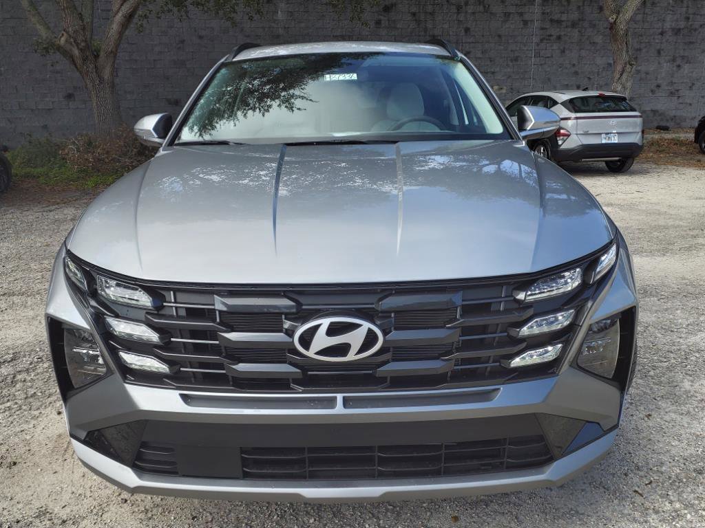 Certified 2025 Hyundai Tucson SEL image 2
