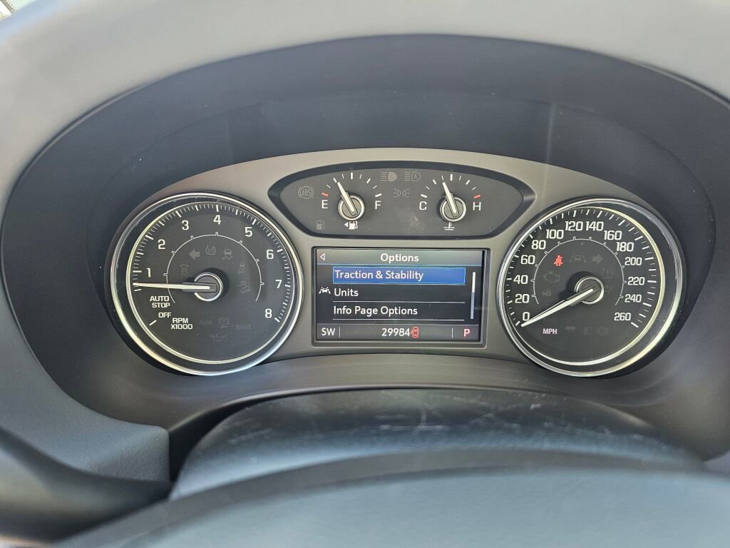 Used 2023 Buick Enclave Essence image 31