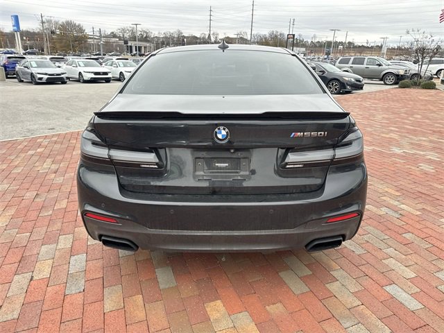 Used 2018 BMW M550i xDrive image 11