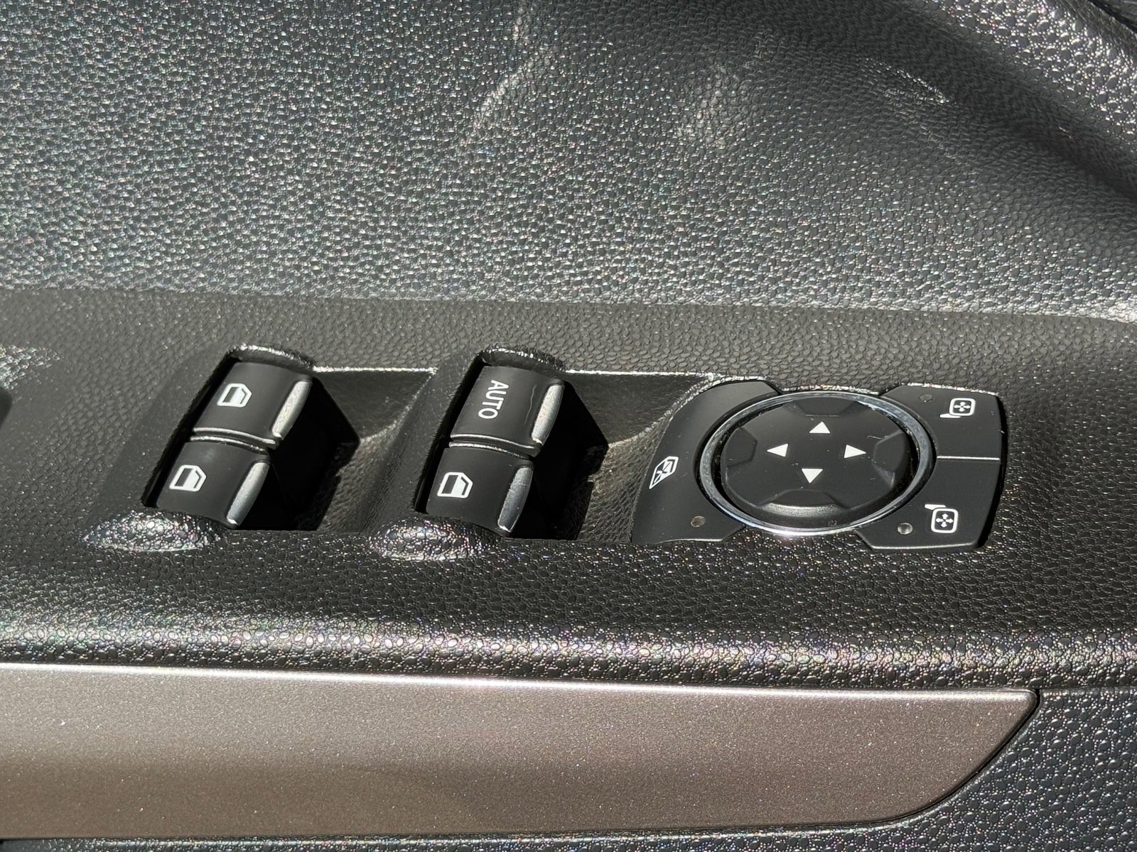 Used 2019 Ford EcoSport SE image 30