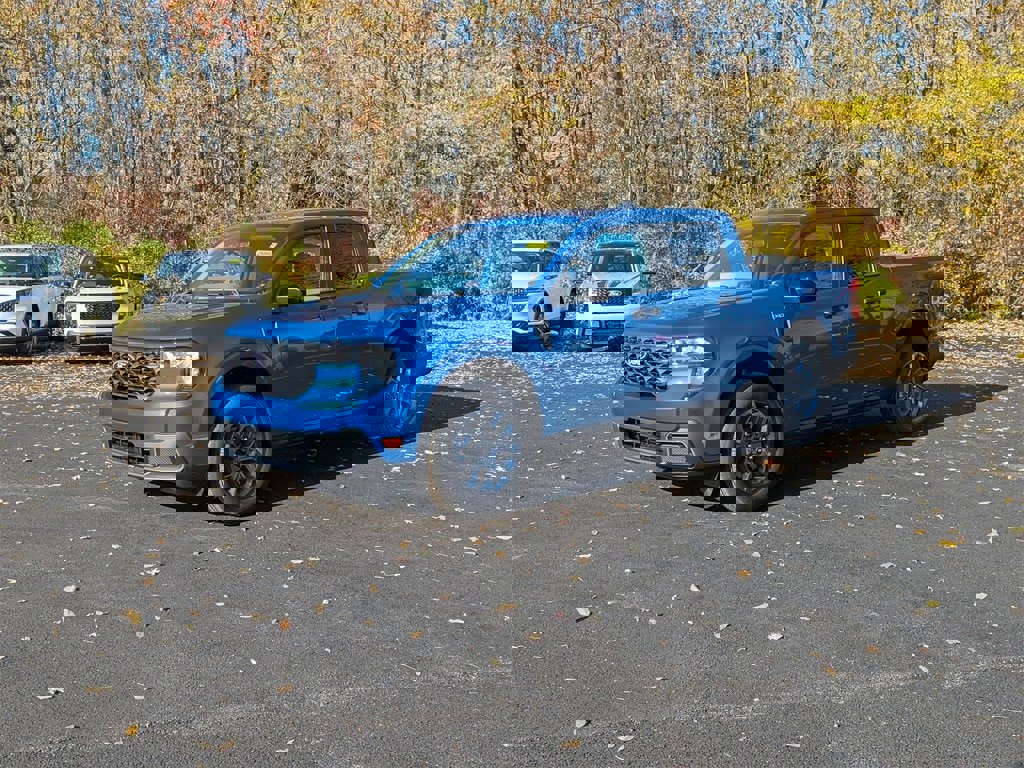 New 2025 Ford Maverick XLT w/ Equipment Group 301A