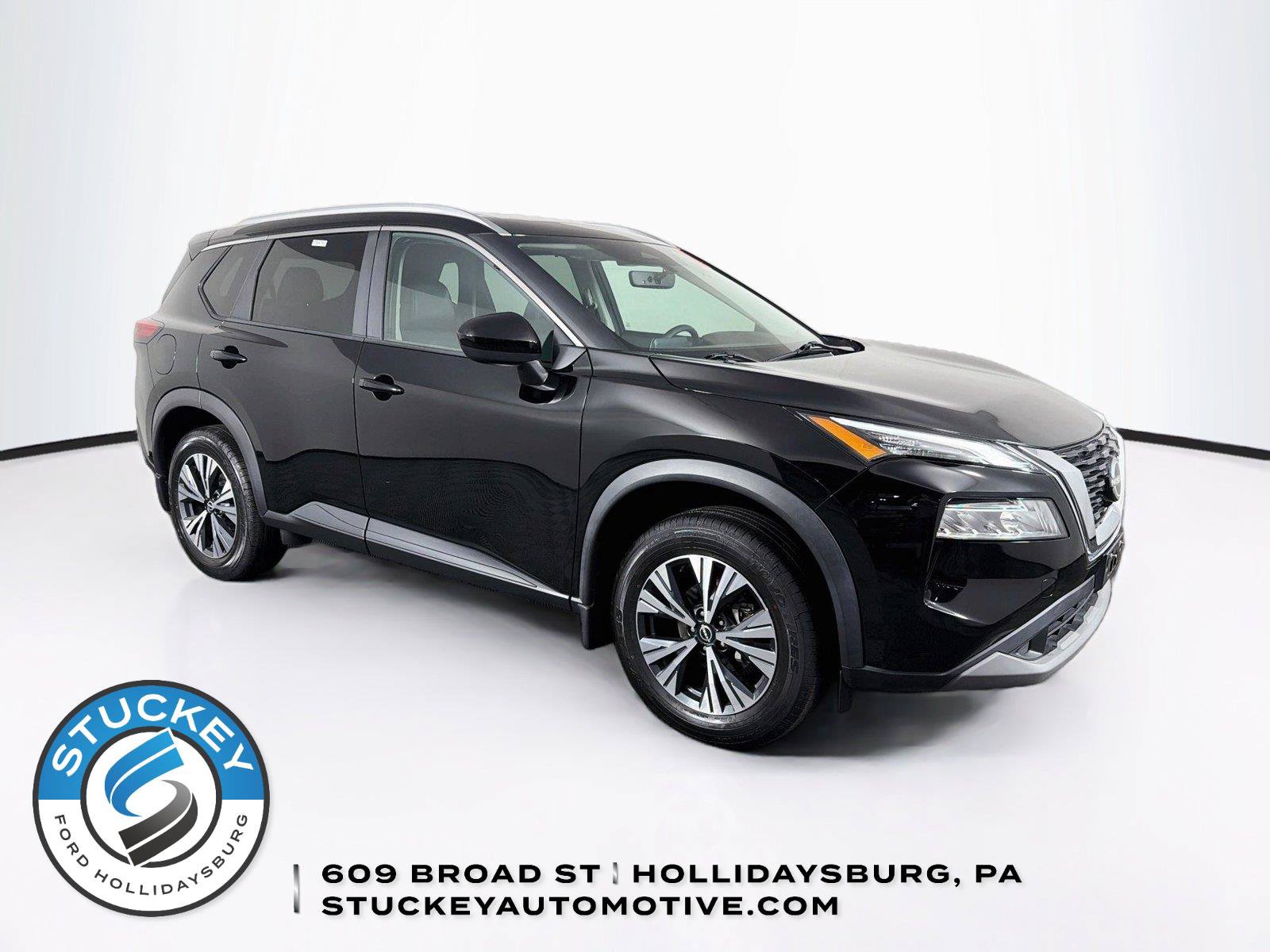 Used 2023 Nissan Rogue SV w/ SV Premium B Package