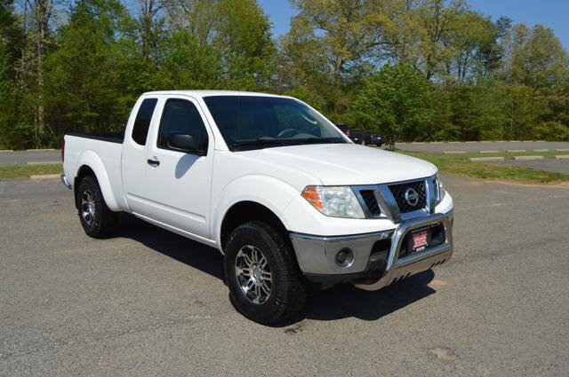 Used 2010 Nissan Frontier SE AWD/4WD image 47