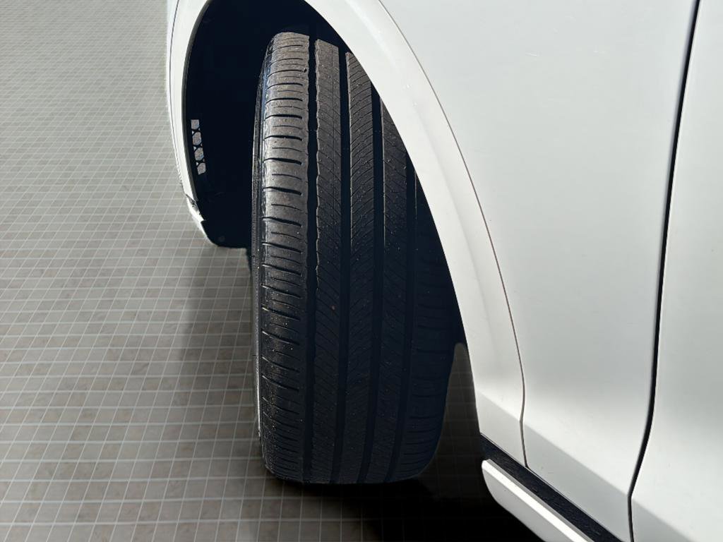 Used 2022 Genesis GV70 3.5T Sport w/ Sport Prestige Package image 11