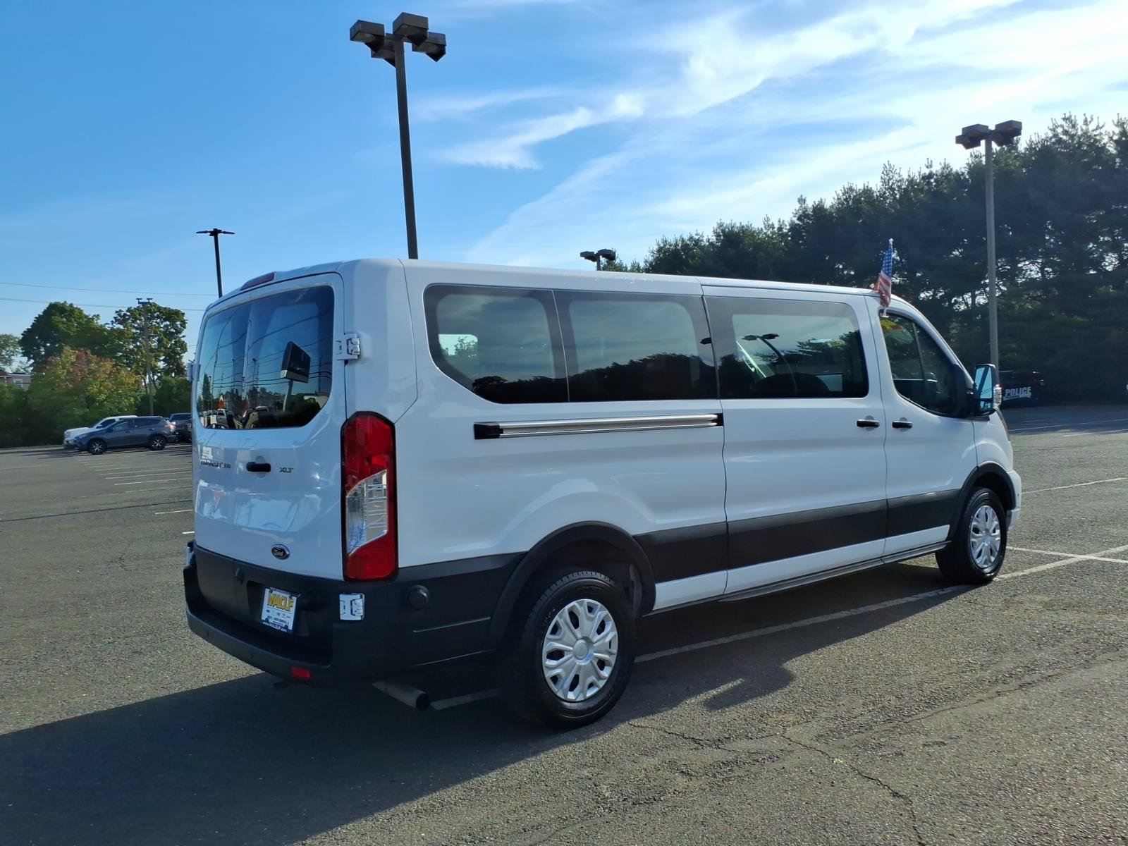 Used 2024 Ford Transit 350 XLT RWD image 6