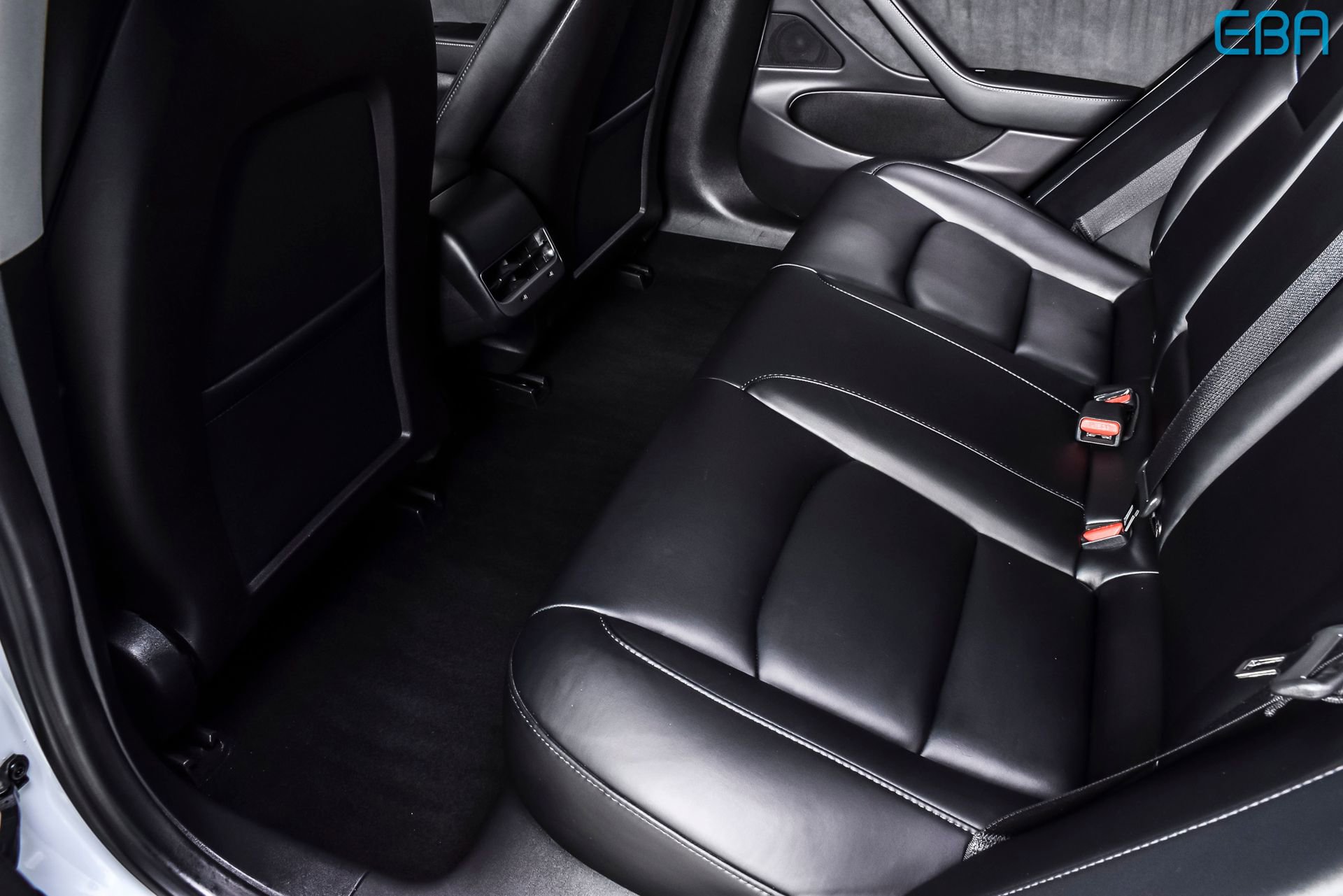 Used 2019 Tesla Model 3 Standard Range Plus image 17