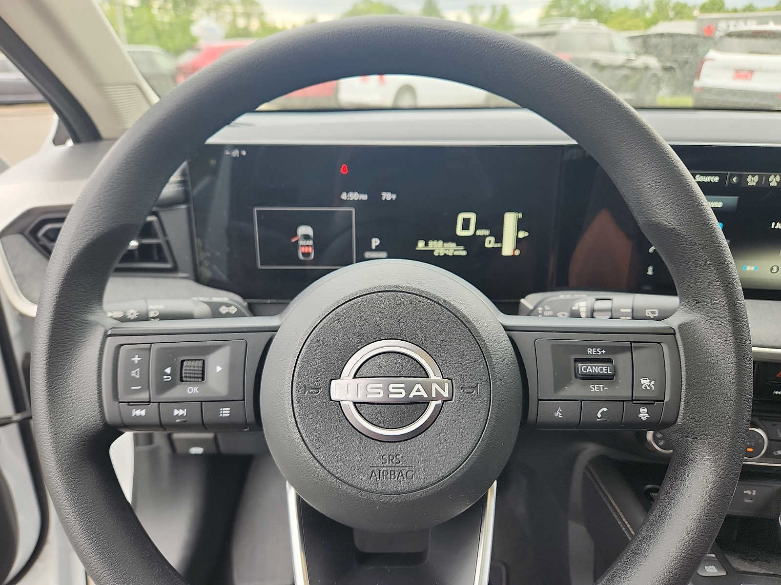 Certified 2025 Nissan Kicks SV w/ SV Premium Package AWD/4WD image 19