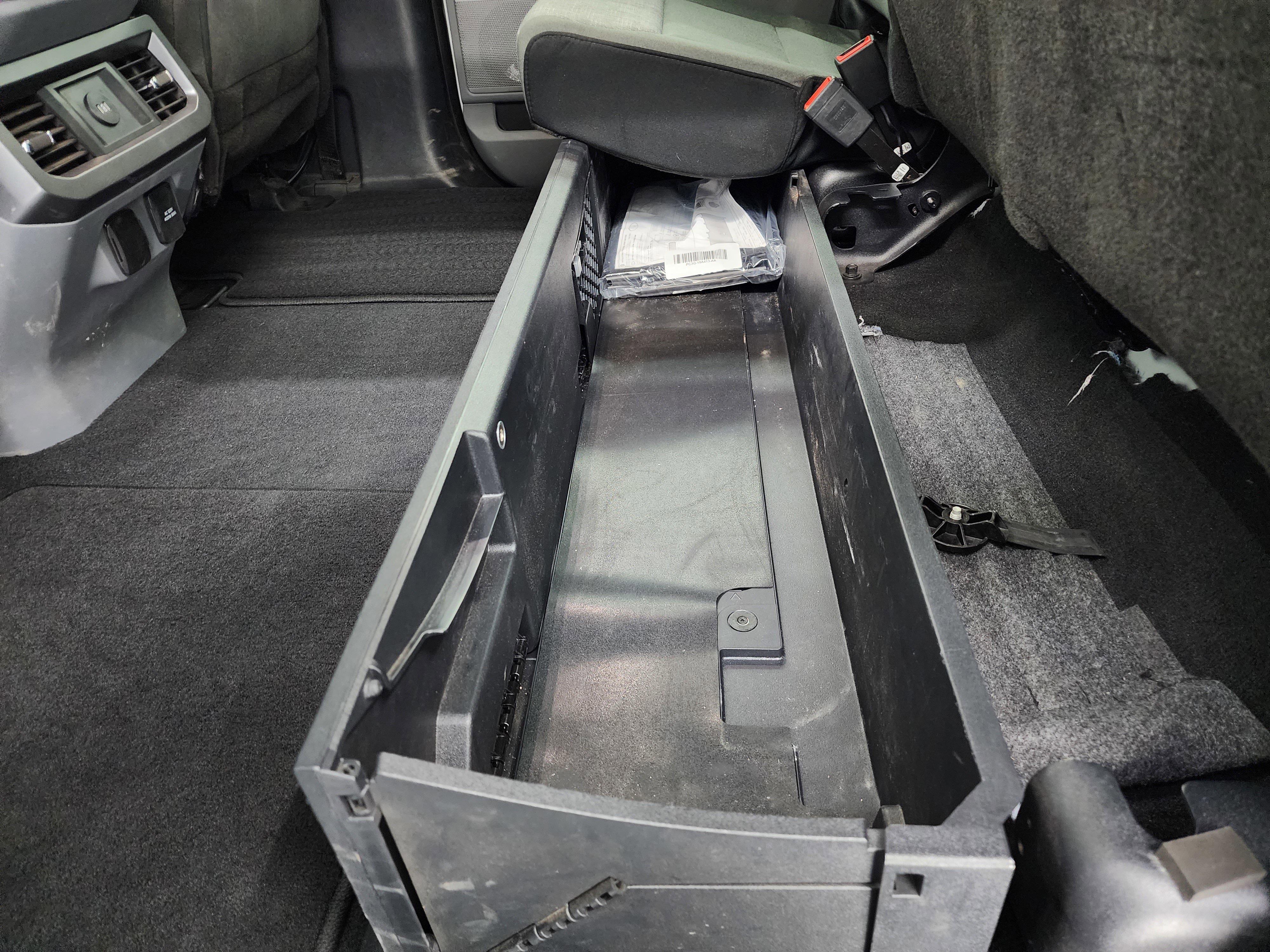 Used 2023 Ford F250 XLT w/ Tremor Off-Road Package image 39