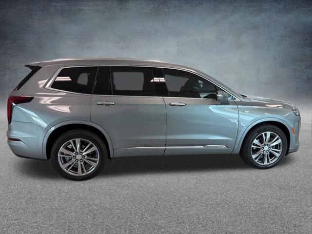 Used 2024 Cadillac XT6 Premium Luxury AWD/4WD image 6