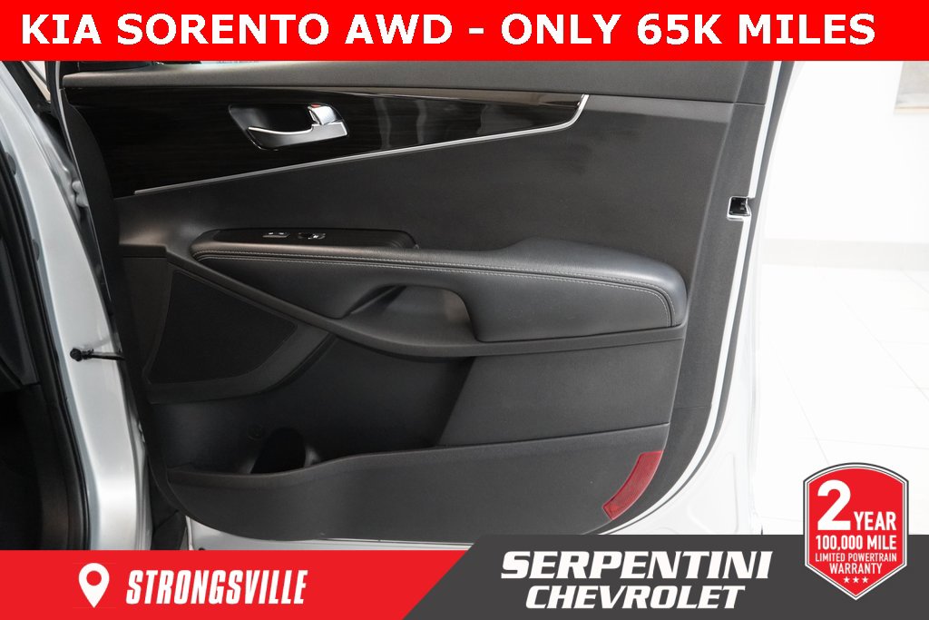 Used 2019 Kia Sorento S image 31