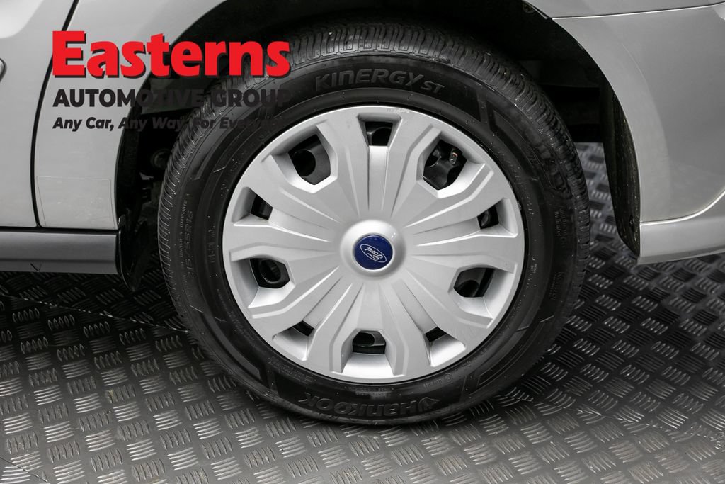 Used 2022 Ford Transit Connect XLT FWD image 8
