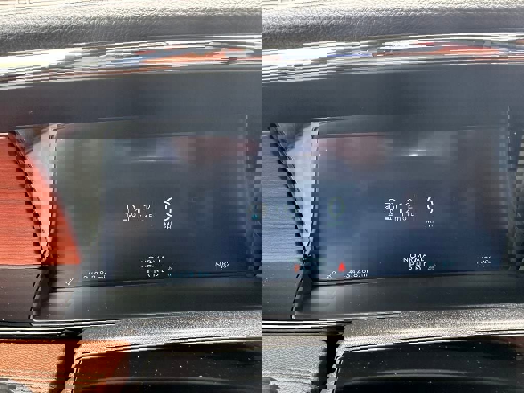 Used 2024 Lincoln Navigator Reserve image 12