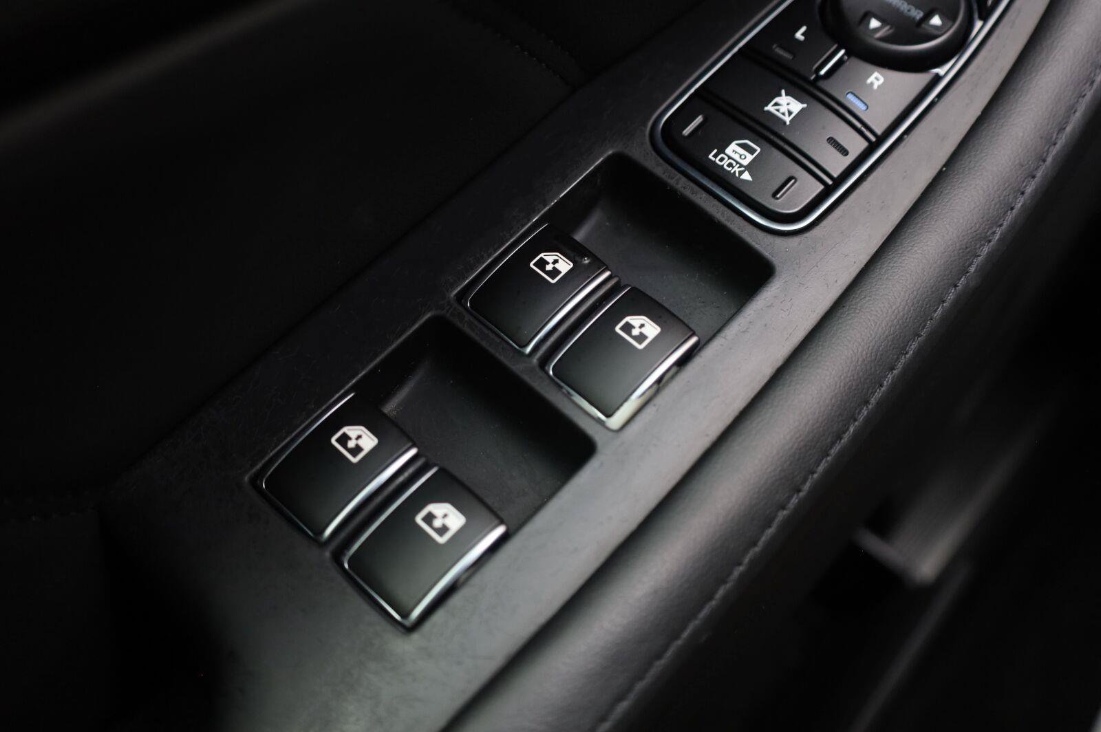 Used 2015 Hyundai Equus Signature RWD image 38
