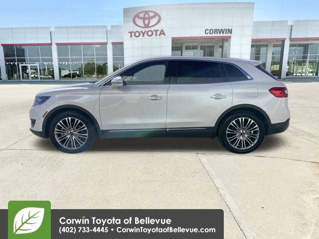 Used 2016 Lincoln MKX Reserve w/ Climate Package image 2