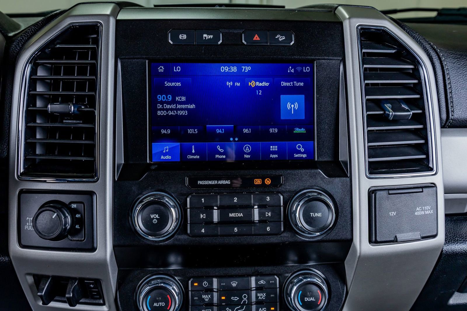 Used 2021 Ford F250 Lariat w/ Lariat Ultimate Package AWD/4WD image 23