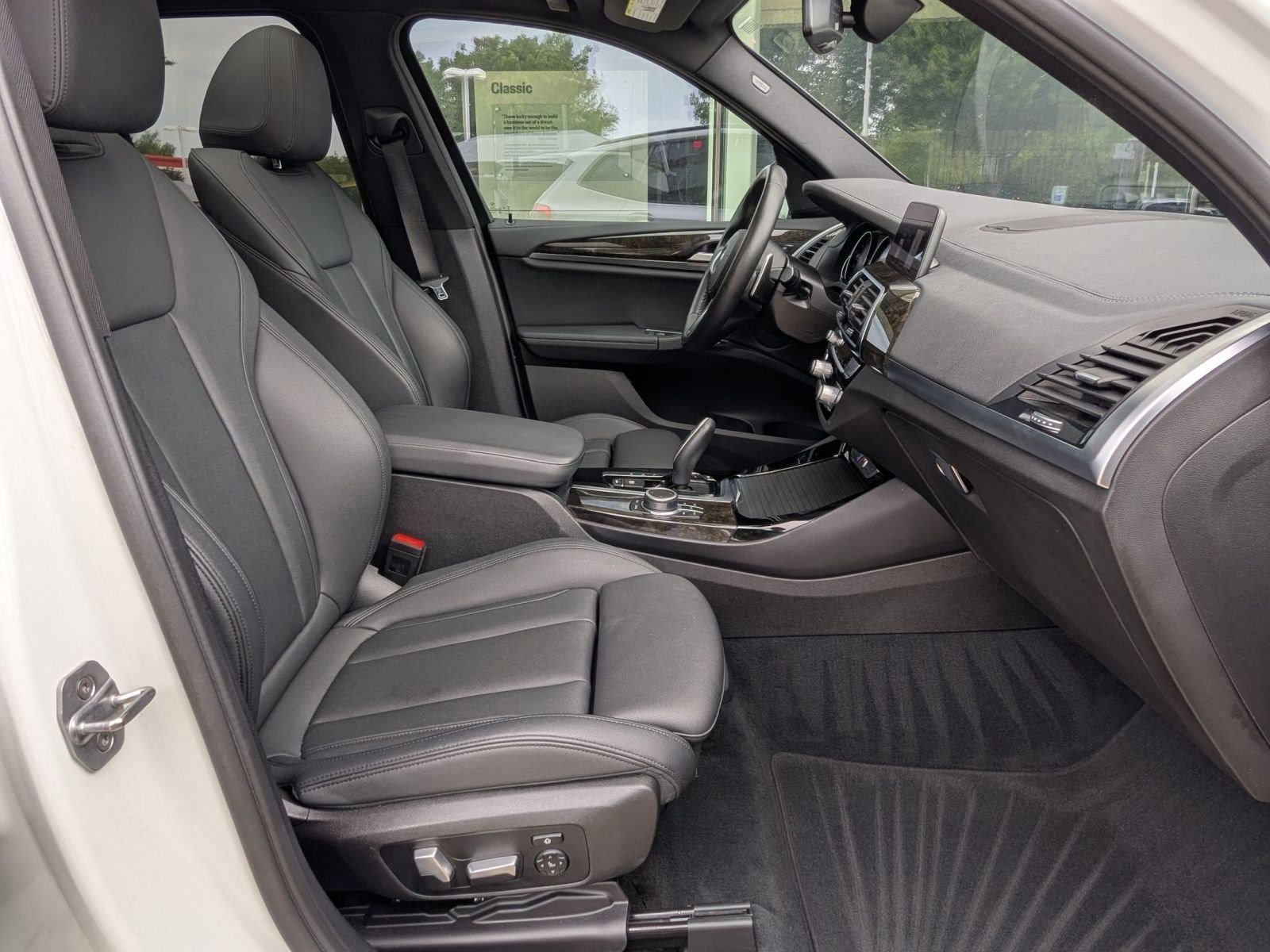 Used 2020 BMW X3 M40i w/ Parking Assistance Package image 23