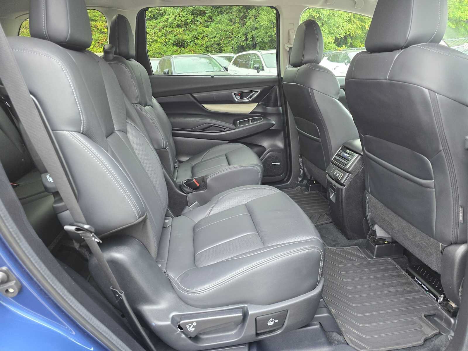 Used 2020 Subaru Ascent Limited w/ Technology Package AWD/4WD image 12