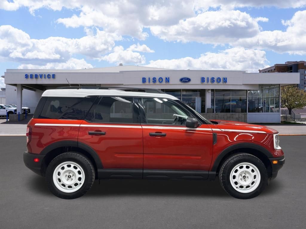 Used 2023 Ford Bronco Sport Heritage w/ Heritage Convenience Package image 2