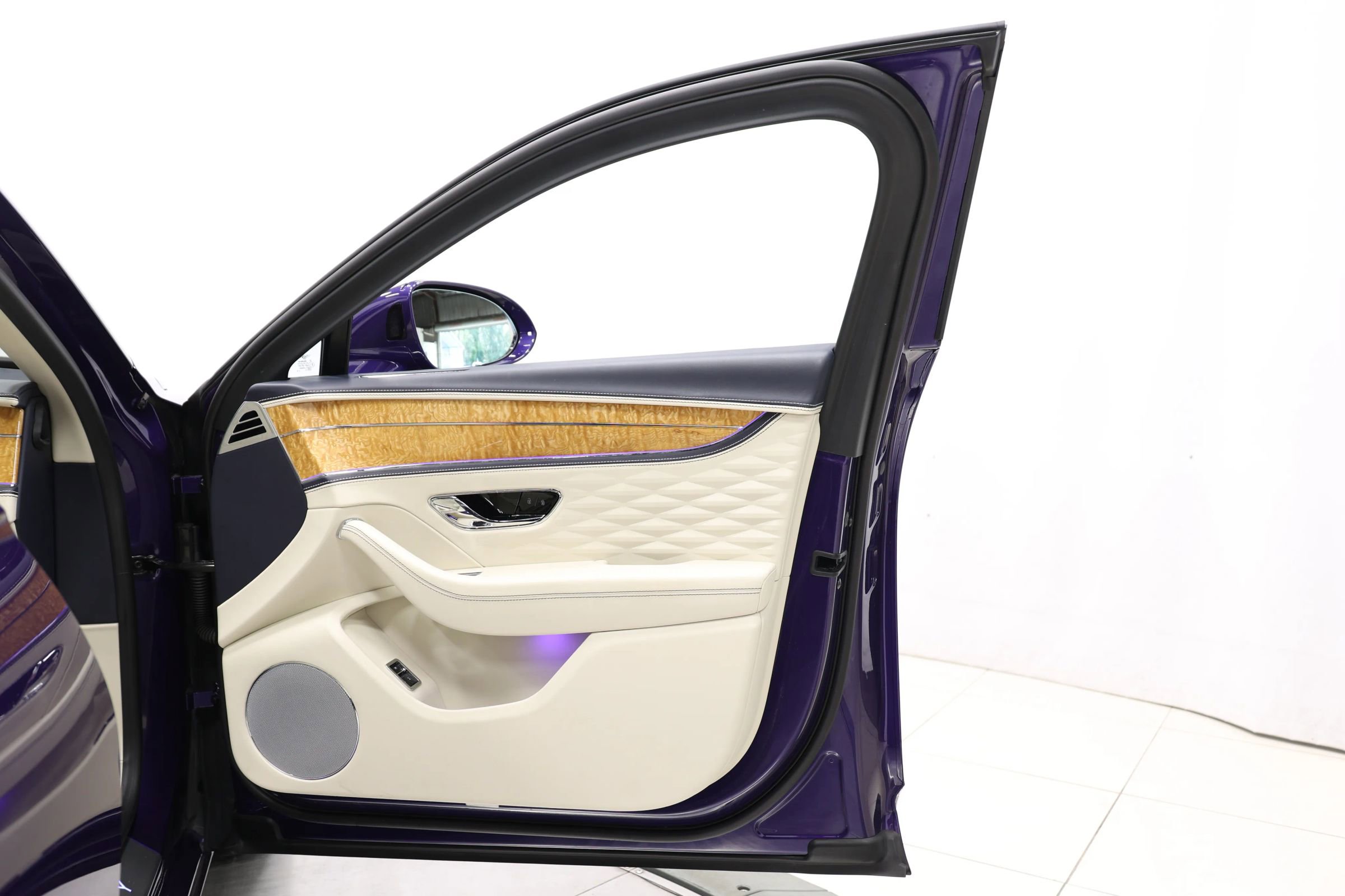 Used 2020 Bentley Flying Spur W12 w/ First Edition Specification image 99