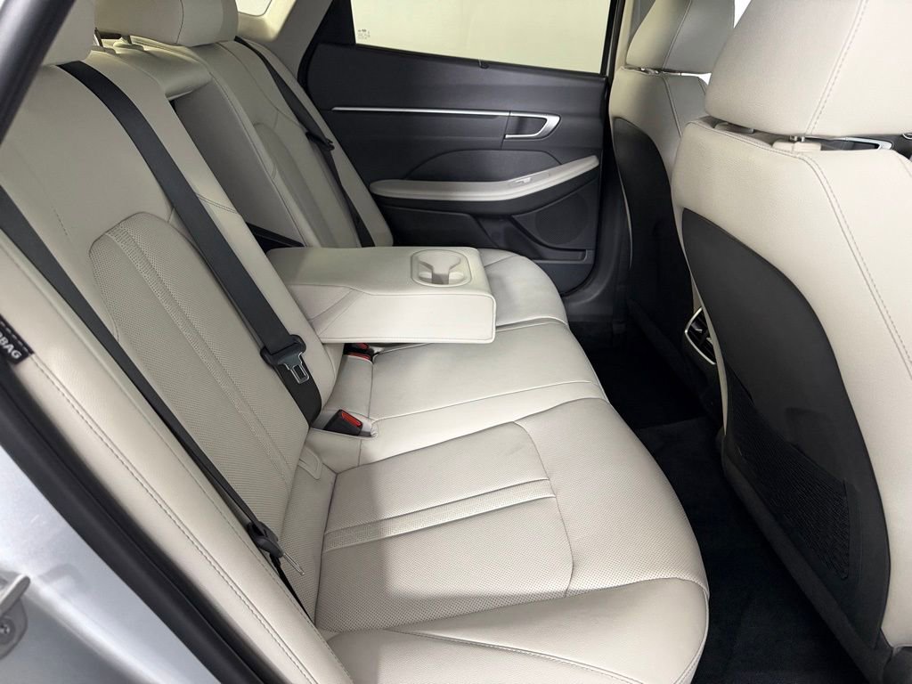 Used 2025 Hyundai Sonata Limited image 30