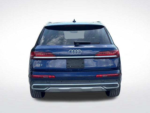 Used 2020 Audi Q7 2.0T Premium w/ Convenience Package AWD/4WD image 4