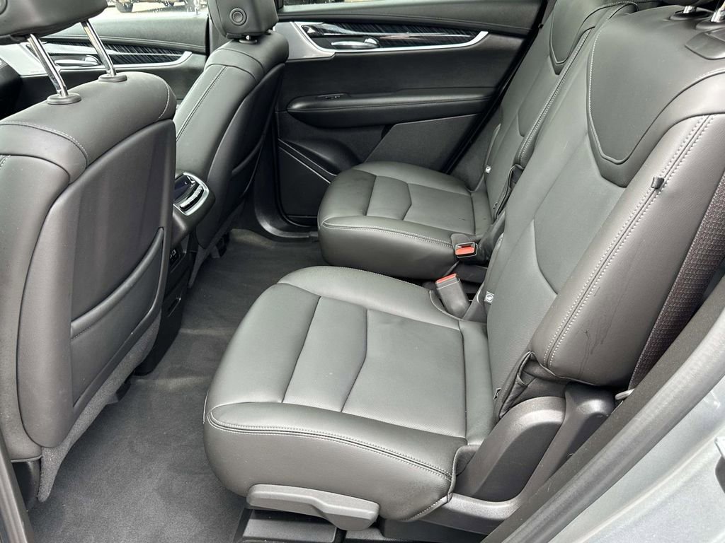 Used 2023 Cadillac XT6 Premium Luxury w/ LPO, Floor Liner Package image 13