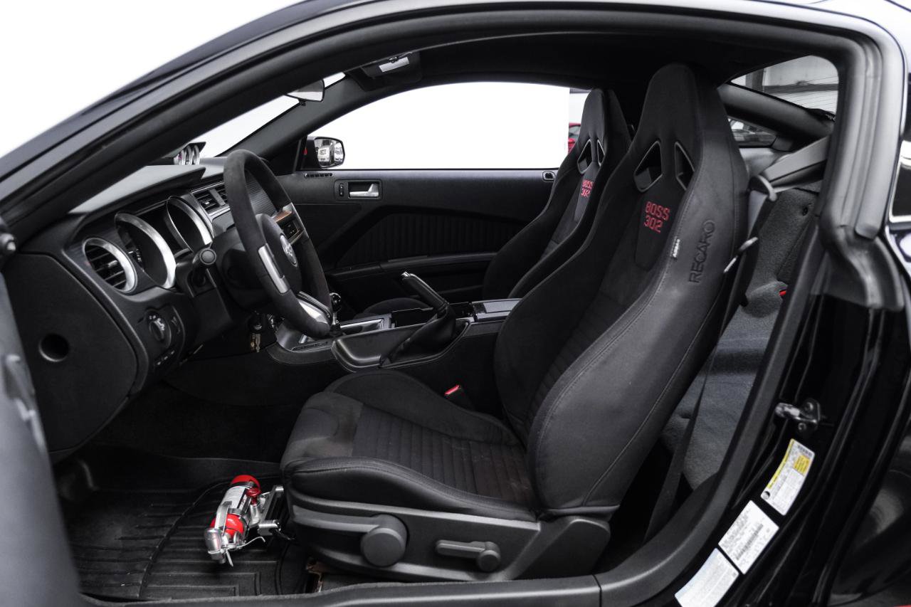 Used 2012 Ford Mustang Boss 302 RWD image 4