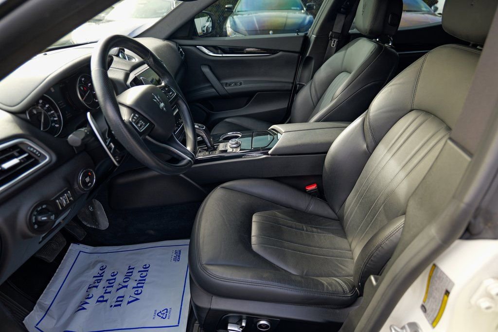 Used 2022 Maserati Ghibli Modena Q4 image 18