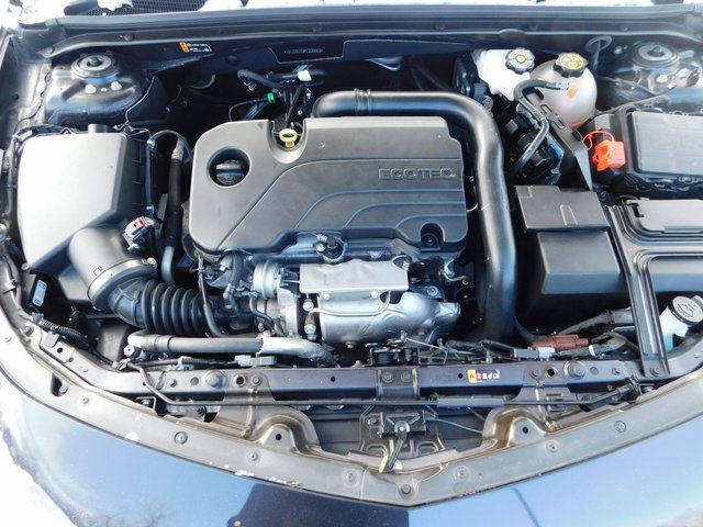 Used 2023 Chevrolet Malibu LT image 33