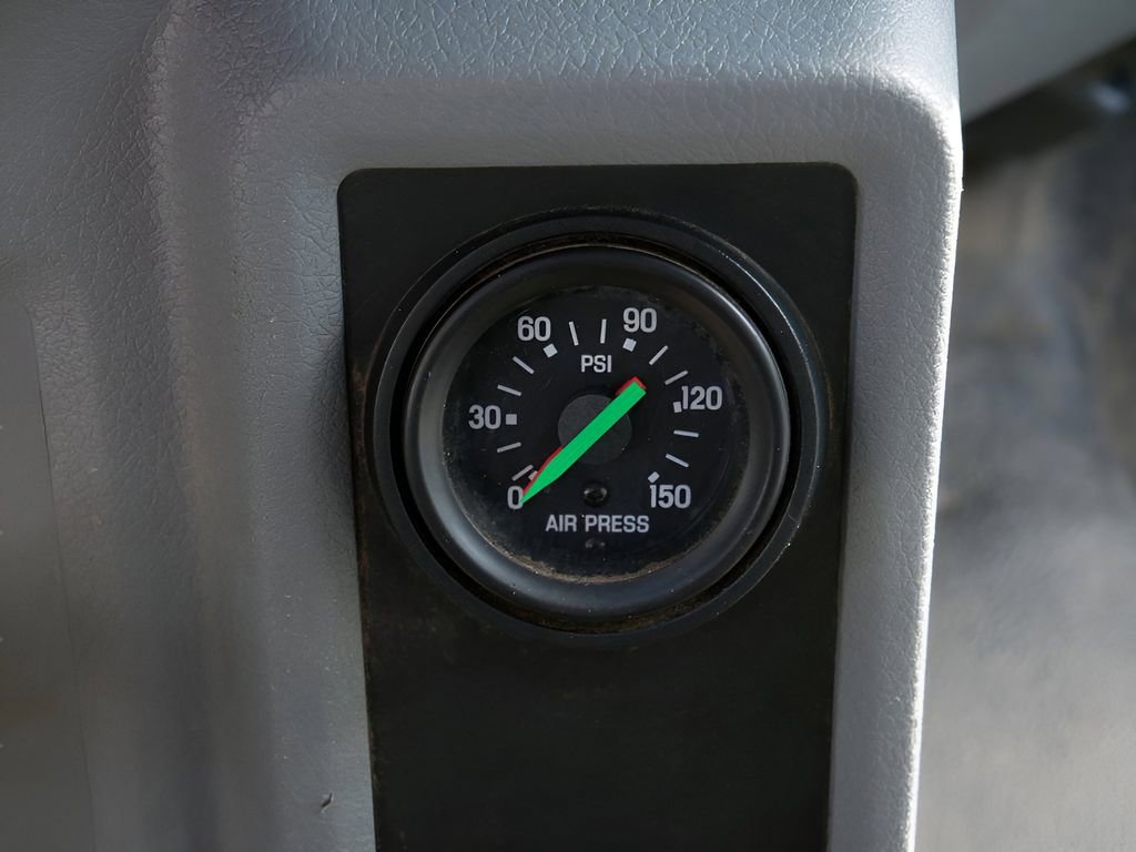 Used 2016 Ford F650 2WD Regular Cab Super Duty image 22