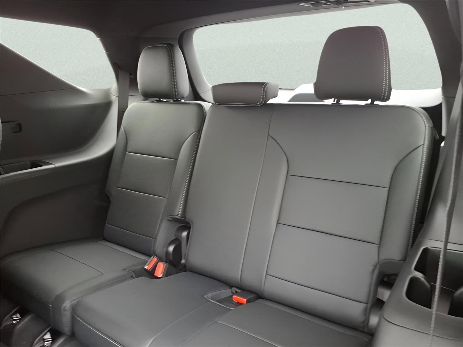 New 2026 Chevrolet Traverse LT w/ Midnight/Sport Edition image 10