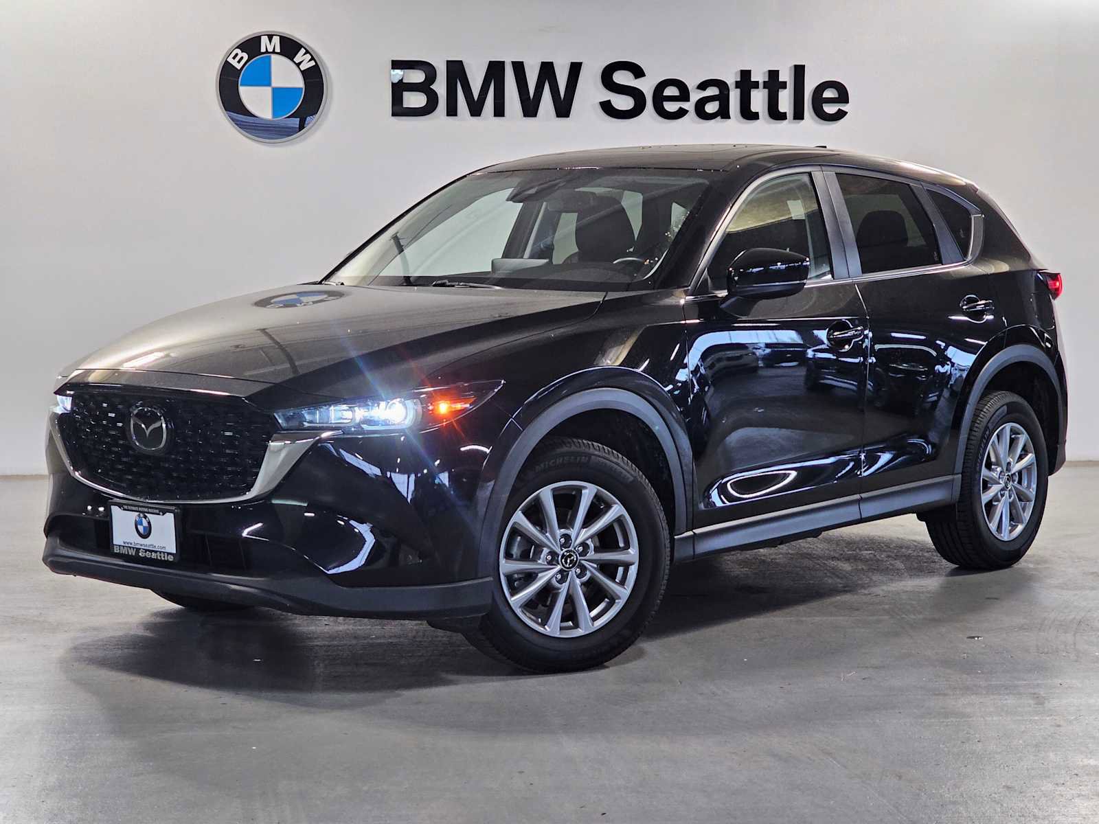Used 2022 MAZDA CX-5 AWD 2.5 S w/ Preferred Package image 1