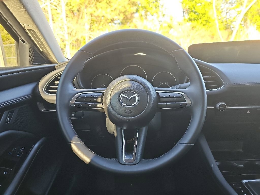 Used 2024 MAZDA MAZDA3 s FWD image 12