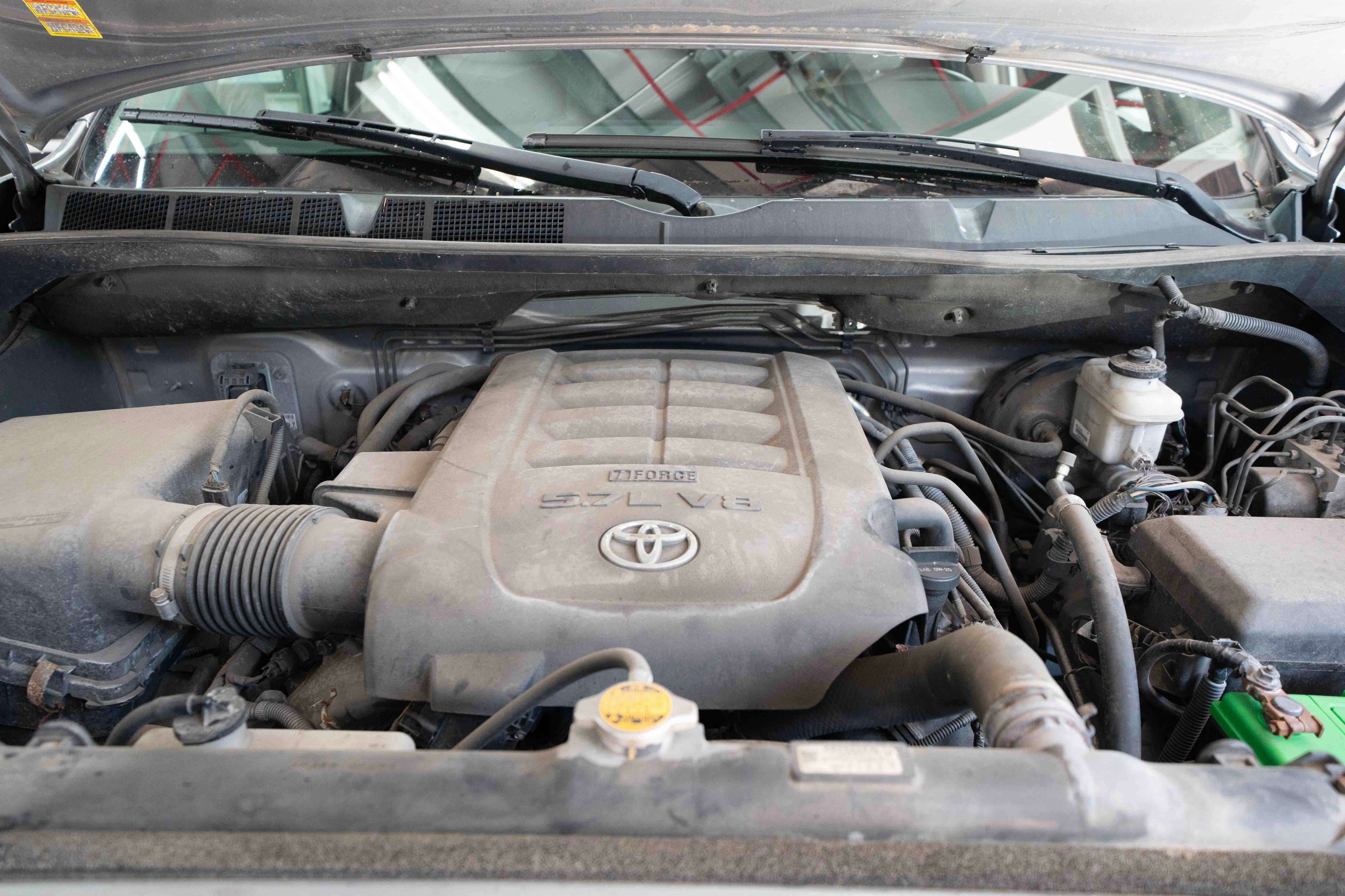 Used 2013 Toyota Tundra 4x4 Double Cab w/ TRD Off-Road Pkg image 30