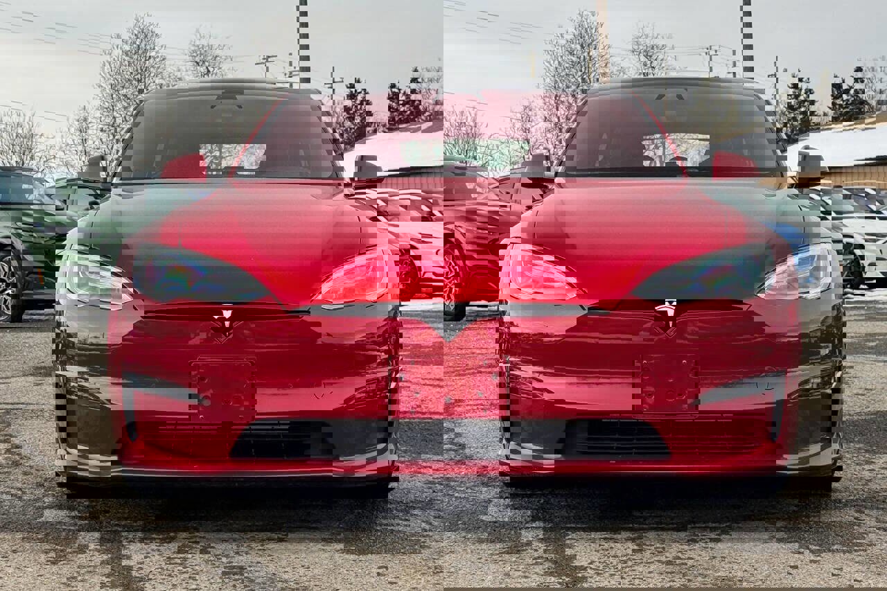 Used 2021 Tesla Model S Plaid image 8